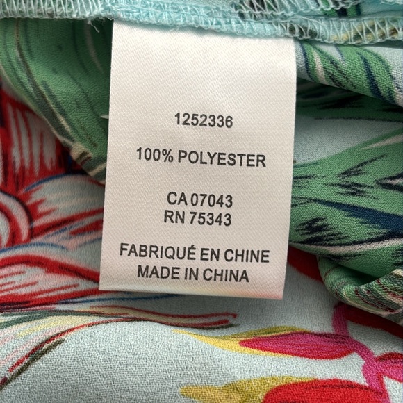 NWOT - Cupcake & Cashmere Floral Tropical PrintTop - Picture 6 of 10